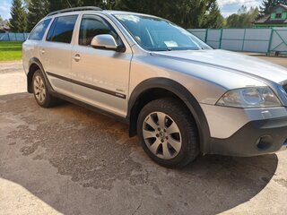 2008 Skoda Octavia Scout II (A5), серебристый, 1000000 рублей, вид 1
