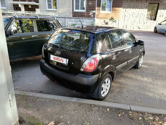2009 Kia Rio II, чёрный - вид 3