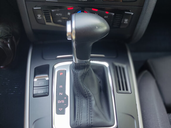 2014 Audi A4 IV (B8) Рестайлинг, коричневый, 1800000 рублей - вид 13