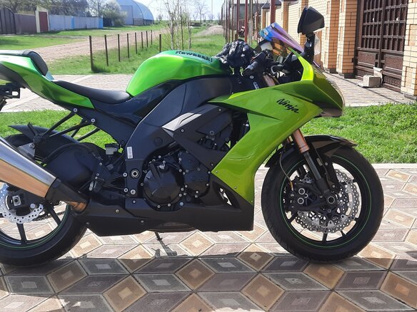 2008 Kawasaki Ninja 1000, зелёный, 780000 рублей