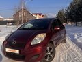 2010 Toyota Vitz II (XP90), красный, 845000 рублей - вид 1