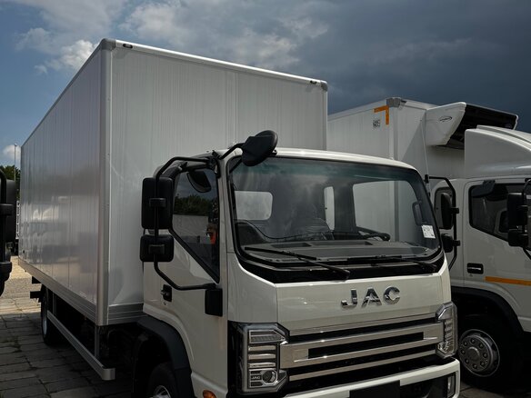 2024 JAC N120, белый, 5800000 рублей