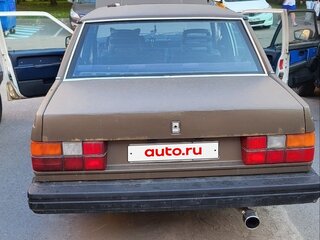 1985 Volvo 740, коричневый, 180000 рублей, вид 4