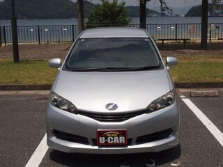 2010 Toyota Wish II, серебристый, 1000000 рублей, вид 3