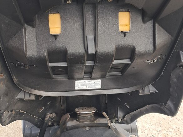 2002 Yamaha TMAX, серый, 250000 рублей - вид 3