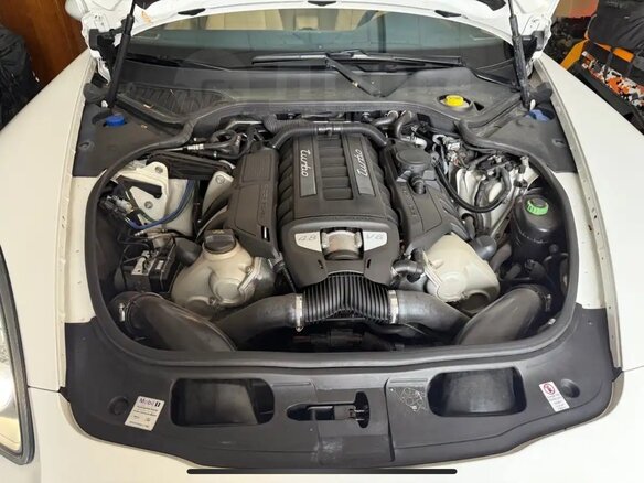 2010 Porsche Panamera Turbo I, белый, 4350000 рублей - вид 7