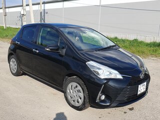 2019 Toyota Vitz III (XP130) Рестайлинг 2, чёрный, 1070000 рублей, вид 4