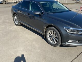 2015 Volkswagen Passat B8, серый, 1850000 рублей, вид 2