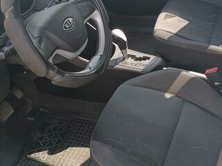 2011 Kia Picanto II, белый, 725000 рублей, вид 5
