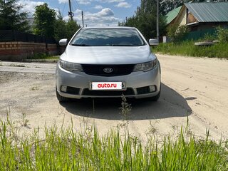 2011 Kia Cerato Koup II, серебристый, 700000 рублей, вид 1
