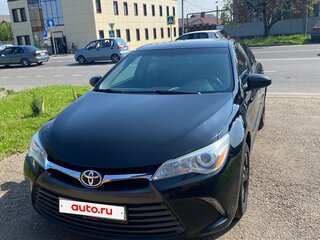 2016 Toyota Camry VII (XV50) Рестайлинг, чёрный, 1950000 рублей, вид 2