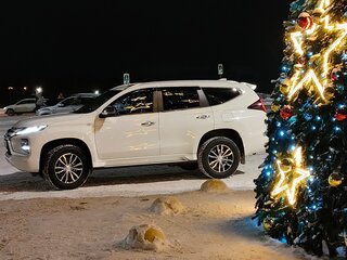 2022 Mitsubishi Montero Sport III Рестайлинг, белый, 4750000 рублей, вид 2
