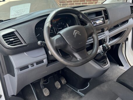 2020 Citroen Jumpy, белый, 2700000 рублей, вид 3