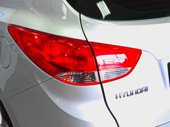 2012 Hyundai ix35 I, серебристый - вид 14