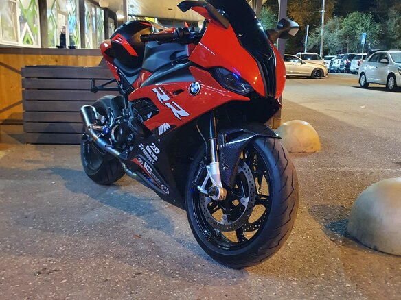 2019 BMW S 1000 RR, красный, 2000000 рублей - вид 6