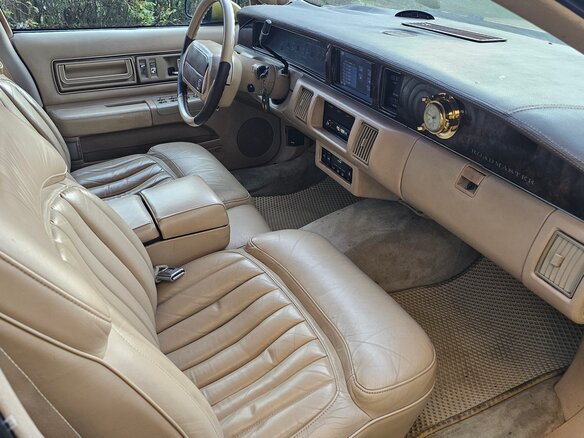 1992 Buick Roadmaster VIII, золотистый, 600000 рублей - вид 14