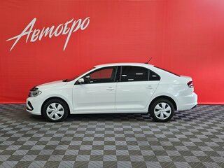 2021 Volkswagen Polo VI, белый, 1399000 рублей, вид 2