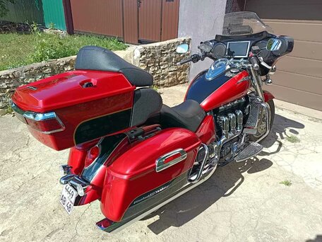 2013 Triumph Rocket 3, красный, 1500000 рублей, вид 3