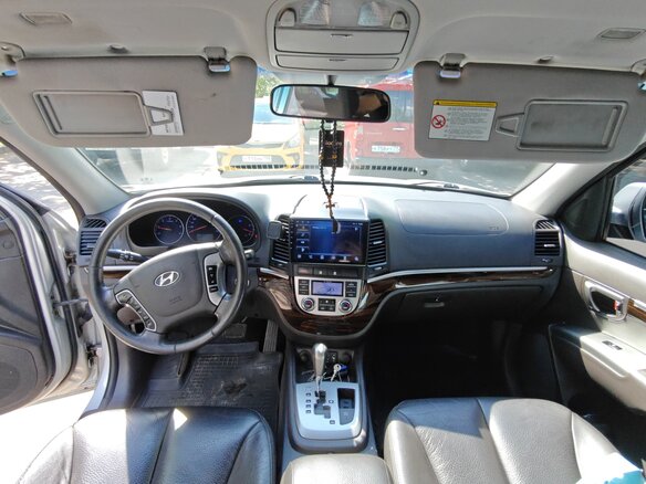 2011 Hyundai Santa Fe II Рестайлинг, серый, 1700000 рублей - вид 10