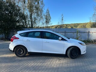 2012 Ford Focus III, белый, 600000 рублей, вид 3