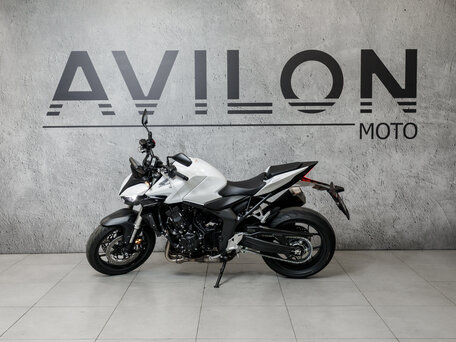2025 Honda CB 1000 Hornet, белый, 1380000 рублей, вид 2