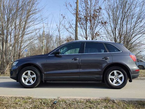 2009 Audi Q5 I (8R), серый, 1390000 рублей - вид 10