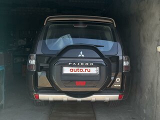 2017 Mitsubishi Pajero IV Рестайлинг 2, коричневый, 3500000 рублей, вид 1