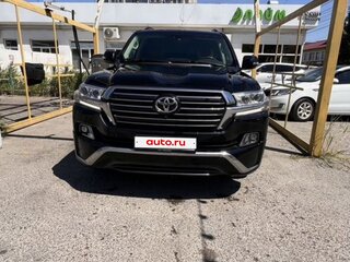 2015 Toyota Land Cruiser 200 Series Рестайлинг 2, чёрный, 4500000 рублей, вид 3