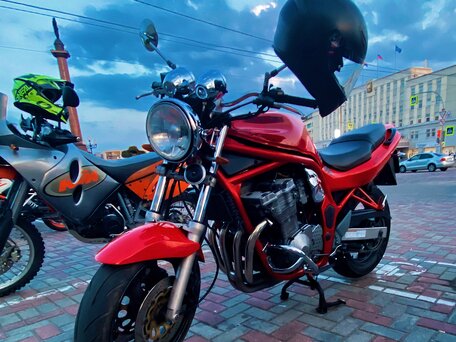 1998 Suzuki Bandit GSF 600, красный, 227000 рублей, вид 1