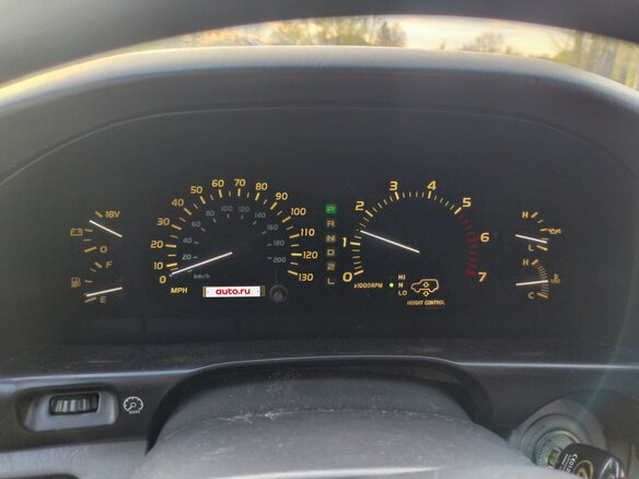 1999 Lexus LX 470 II, серый, 1300000 рублей - вид 8