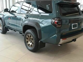 2026 Toyota 4Runner VI, зелёный, 12790000 рублей, вид 3