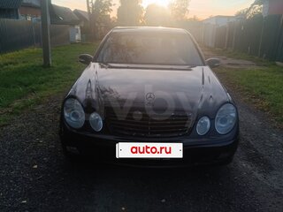 2003 Mercedes-Benz E-Класс 220 III (W211, S211), чёрный, 600000 рублей, вид 4