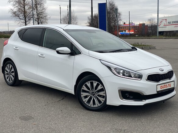 2016 Kia Ceed II Рестайлинг, белый - вид 6