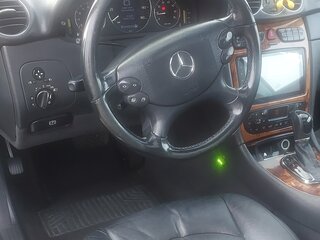 2003 Mercedes-Benz CLK-Класс 320 II (W209), серебристый, 600000 рублей, вид 4