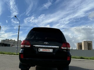 2011 Toyota Land Cruiser 200 Series, чёрный, 3400000 рублей, вид 4