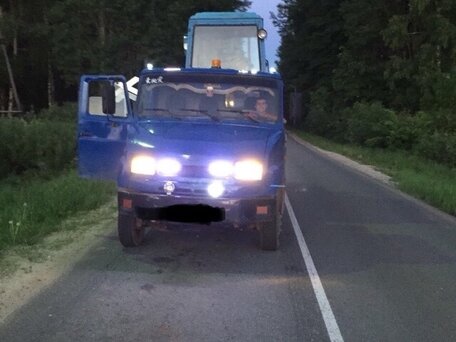 2003 ЗИЛ 5301 "Бычок", синий, 750000 рублей, вид 1