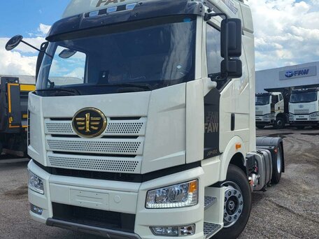 2023 FAW J6 CA4180, белый, 5400000 рублей, вид 1