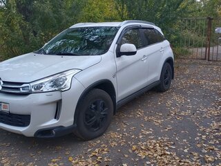 2012 Citroen C4 Aircross, белый, 1000000 рублей, вид 4