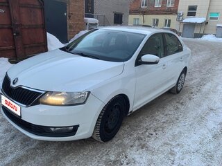 2018 Skoda Rapid I Рестайлинг, белый, 750000 рублей, вид 2