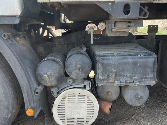 1991 MAN F (F7/F8/F9/F90), серебристый, 1230000 рублей - вид 14