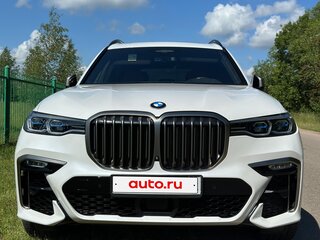 2020 BMW X7 M50d I (G07), белый, 6150000 рублей, вид 3