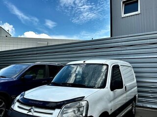 2011 Citroen Berlingo I Рестайлинг, белый, 700000 рублей, вид 1