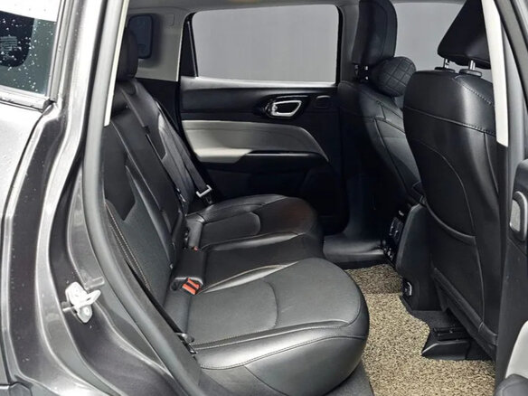 2023 Jeep Compass II Рестайлинг, серый - вид 7