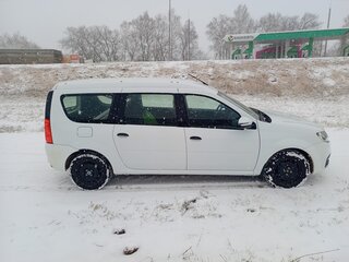 2024 Lada (ВАЗ) Largus I Рестайлинг, белый, 1050000 рублей, вид 2