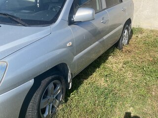 2006 Kia Sportage II, серебристый, 770000 рублей, вид 2