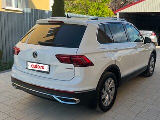 2021 Volkswagen Tiguan II Рестайлинг, белый, 3420000 рублей, вид 4