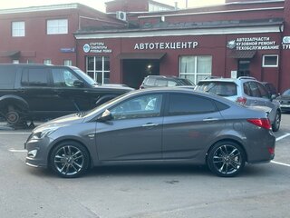 2015 Hyundai Solaris I Рестайлинг, серый, 1150000 рублей, вид 5