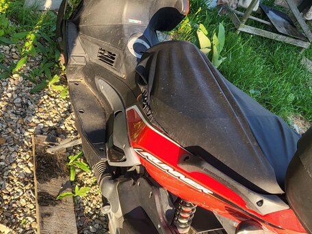 2009 Gilera Runner, красный, 250000 рублей, вид 2