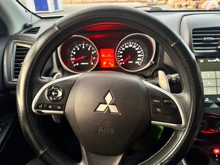 2013 Mitsubishi ASX I Рестайлинг, белый, 850000 рублей, вид 4
