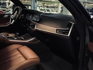 2021 BMW X7 30d I (G07), серый, 10500000 рублей, вид 4